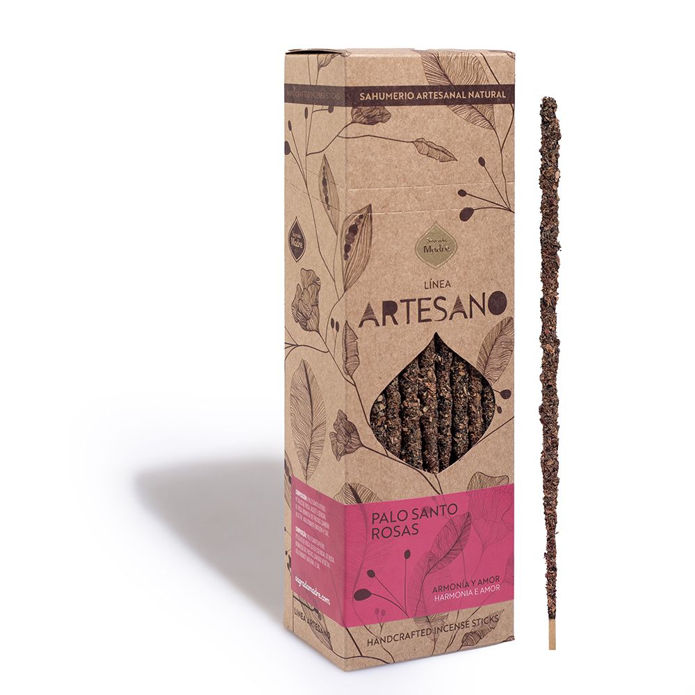 Sahumerio artesanal de palo santo y rosas: fotografía del envase