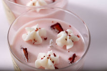 Cargar imagen en el visor de la galería, Cera de Soja Cream &amp; Strawberry